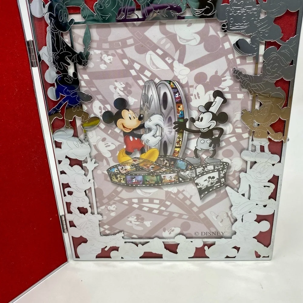 Cast Holiday Celebration 2002 Walt Disney World Picture Photo Frame